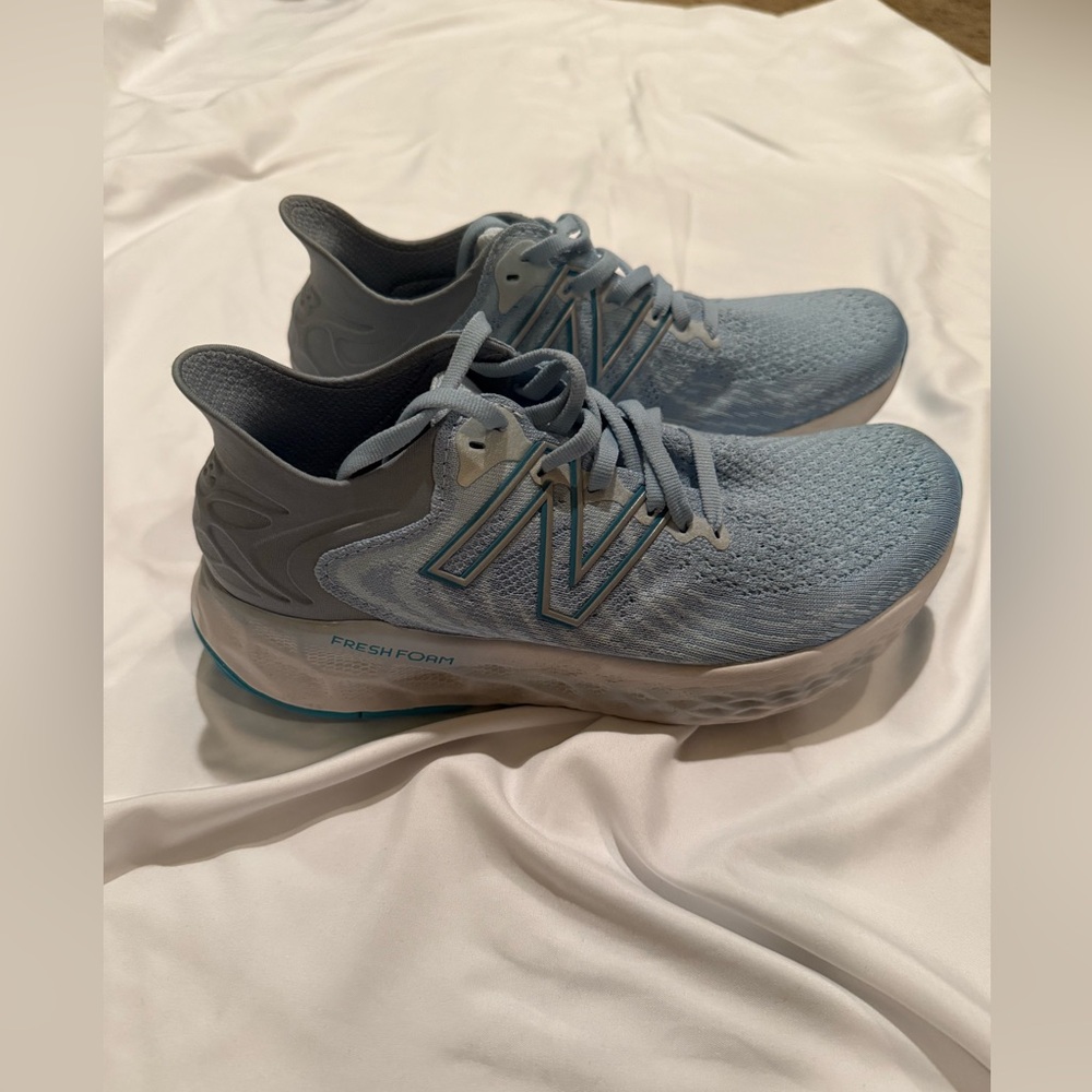 New balance running shoes